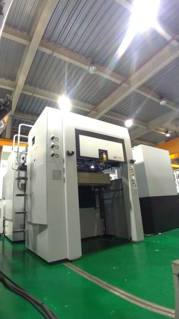 *NEW* SBL 1060 SEF Automatic Foil Stamping Press with Die Cutting, Creasing and Stripping Capabilities - Image 4