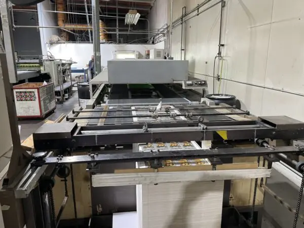 2004 Trademark Mountain Industry Taiwan Model HUV-B UV Coater 40" - Image 7