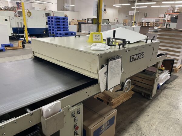2000 Tunkers 1100 Semi-Automatic Mounter - Image 2